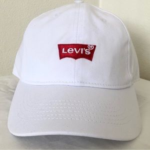 Levi’s Logo Batwing Adjustable Baseball Hat Youth White NWT Kids Boy Girl Unisex